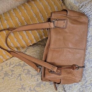 Fossil leather purse 👛